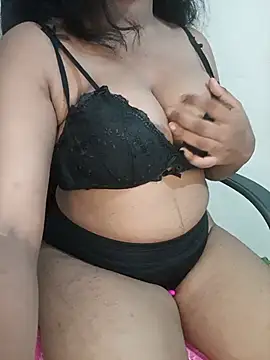 Snapshot of Sadika- chatting on June 24, 5:12 pm Sadika- online show from June 24, 5:12 pm