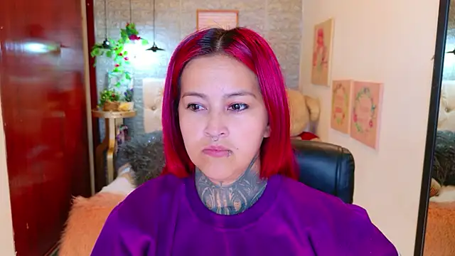 meghan nill online show from November 28, 2:47 am