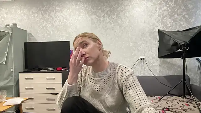 AnneBall online show from January 25, 12:16 pm