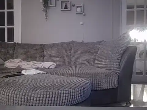 Snapshot of SweetSexySub chatting on December 8, 4:18 pm SweetSexySub online show from December 8, 4:18 pm