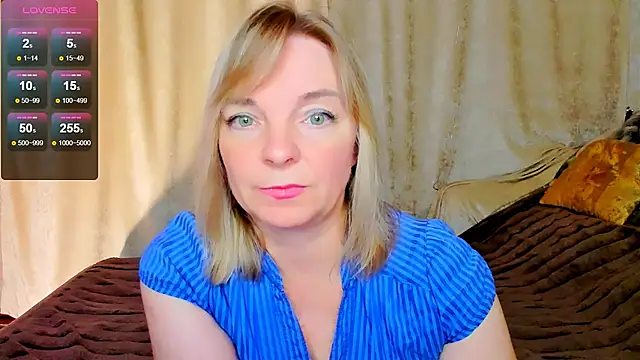 Regina  blue online show from September 12, 6:41 pm