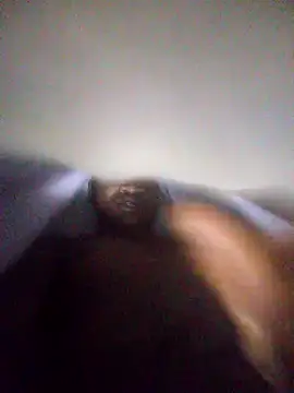 Snapshot of WrongedParvo chatting on October 17, 12:58 am WrongedParvo online show from October 17, 12:58 am