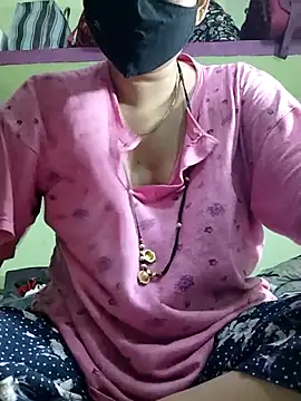 Snapshot of Kashish_18 chatting on April 28, 7:02 am Kashish 18 online show from April 28, 7:02 am