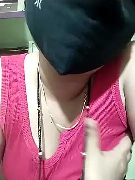 Snapshot of Kashish_18 chatting on May 9, 12:21 pm Kashish 18 online show from May 9, 12:21 pm
