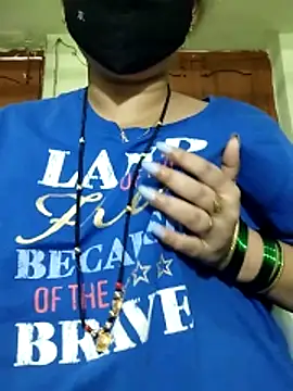 Snapshot of Kashish_18 chatting on May 15, 7:26 am Kashish 18 online show from May 15, 7:26 am
