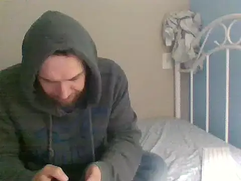 Snapshot of SmokingSloth chatting on January 7, 8:24 am SmokingSloth online show from January 7, 8:24 am