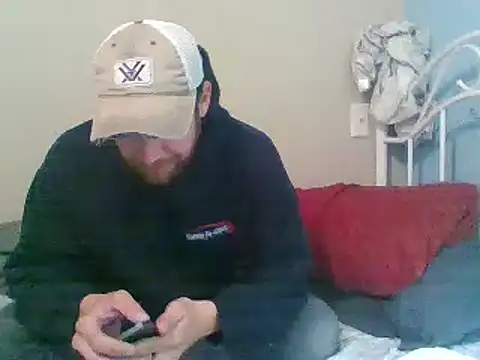 Snapshot of SmokingSloth chatting on January 7, 11:56 pm SmokingSloth online show from January 7, 11:56 pm