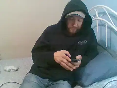 Snapshot of SmokingSloth chatting on January 22, 11:34 am SmokingSloth online show from January 22, 11:34 am