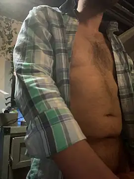 Snapshot of SmokingSloth chatting on February 10, 4:38 am SmokingSloth online show from February 10, 4:38 am