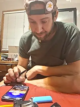 Snapshot of SmokingSloth chatting on February 27, 8:36 am SmokingSloth online show from February 27, 8:36 am