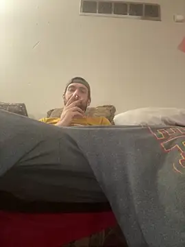 Snapshot of SmokingSloth chatting on March 2, 8:10 am SmokingSloth online show from March 2, 8:10 am