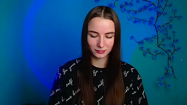 Eva Janee online show from February 27, 6:35 am