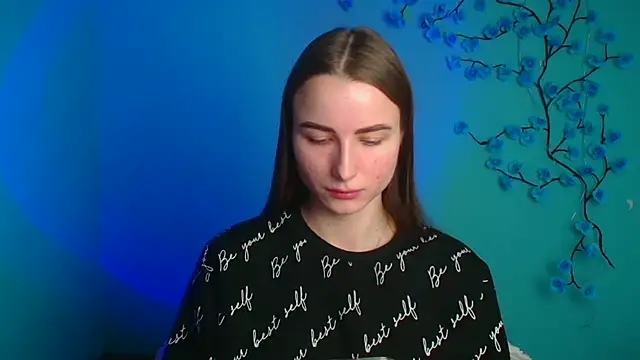 Eva Janee online show from April 8, 5:40 am