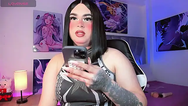 alexia mattel online show from April 16, 2:18 pm