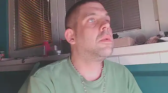 Snapshot of YouWantMe666 chatting on February 21, 2:39 am YouWantMe666 online show from February 21, 2:39 am