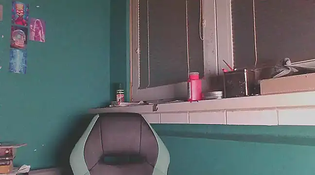 Snapshot of YouWantMe666 chatting on February 24, 10:14 pm YouWantMe666 online show from February 24, 10:14 pm