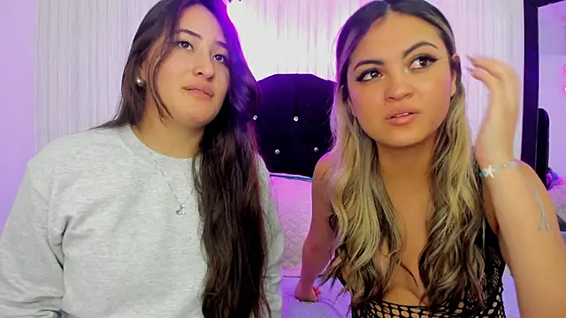 Snapshot of alice_dakota chatting on December 31, 6:48 am alice dakota online show from December 31, 6:48 am