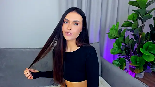 Snapshot of sexyangeloux chatting on September 19, 8:31 pm sexyangeloux online show from September 19, 8:31 pm