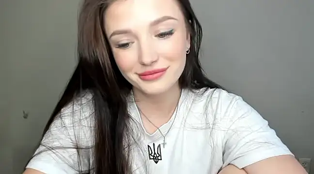 Snapshot of EvaaMillerr99 chatting on March 21, 1:56 pm EvaaMillerr99 online show from March 21, 1:56 pm