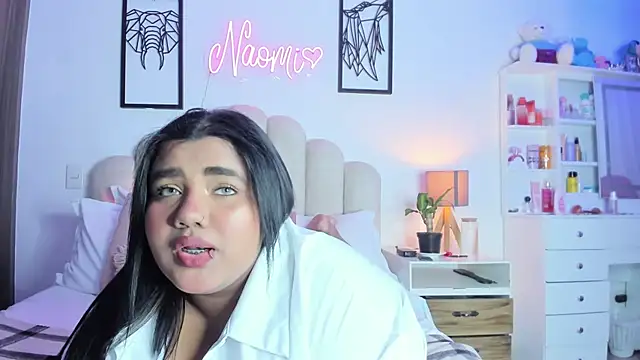 Snapshot of NaomiAsha chatting on July 6, 12:57 pm NaomiAsha online show from July 6, 12:57 pm