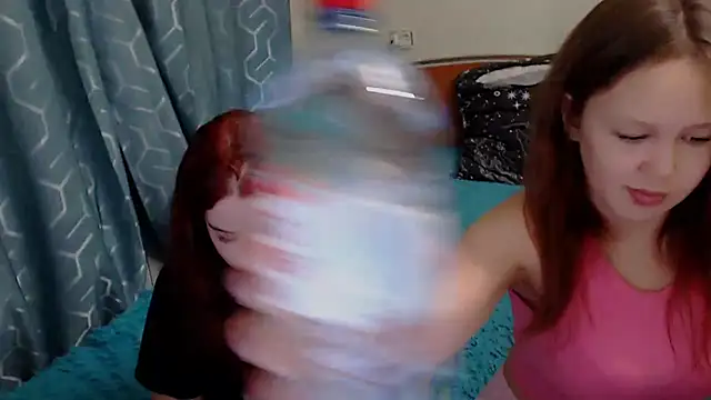 Snapshot of HaleyRoute chatting on March 11, 5:57 pm HaleyRoute online show from March 11, 5:57 pm