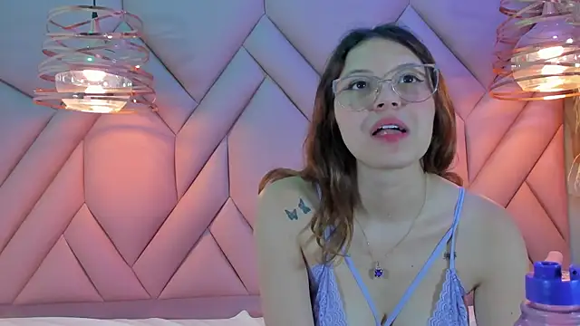 AngelaaCute  online show from January 25, 6:02 pm