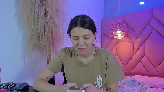 AngelaaCute  online show from January 29, 12:02 pm