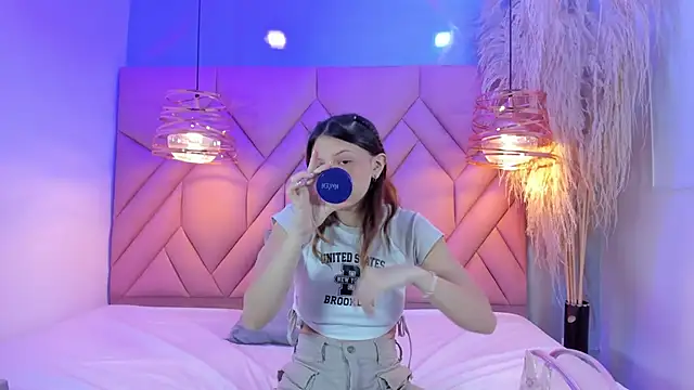 AngelaaCute  online show from March 21, 12:06 pm