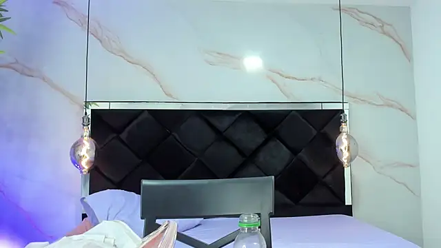 AngelaaCute  online show from September 22, 12:29 pm