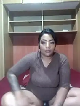 Snapshot of indianstormxo_ chatting on January 19, 1:15 pm indianstormxo online show from January 19, 1:15 pm