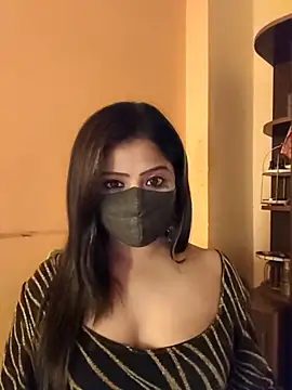 Snapshot of deepu_urs chatting on April 17, 6:11 pm deepu urs online show from April 17, 6:11 pm