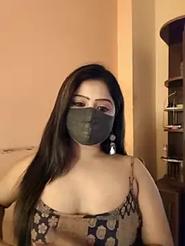 Snapshot of deepu_urs chatting on April 18, 6:28 am deepu urs online show from April 18, 6:28 am