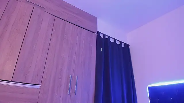 Snapshot of _diegsz_ chatting on July 3, 10:16 pm diegsz online show from July 3, 10:16 pm