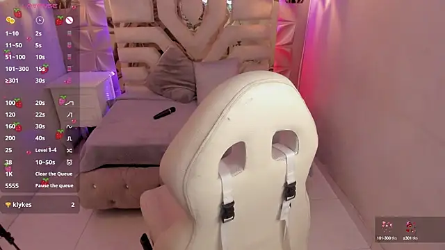 meraki fraise online show from January 22, 11:53 pm