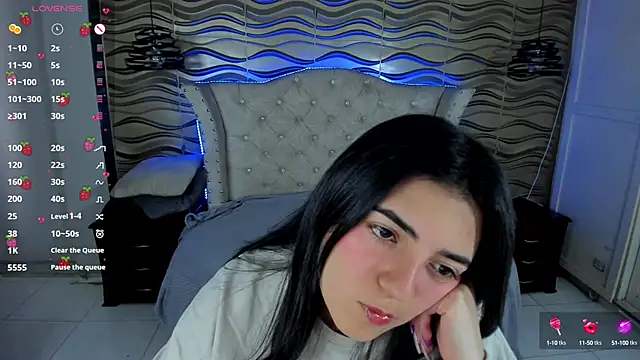 meraki fraise online show from January 26, 7:31 pm