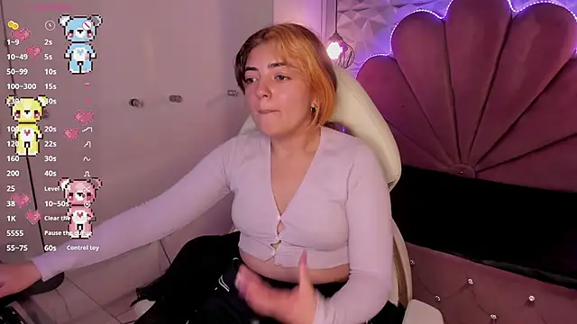 meraki fraise online show from March 9, 7:15 pm