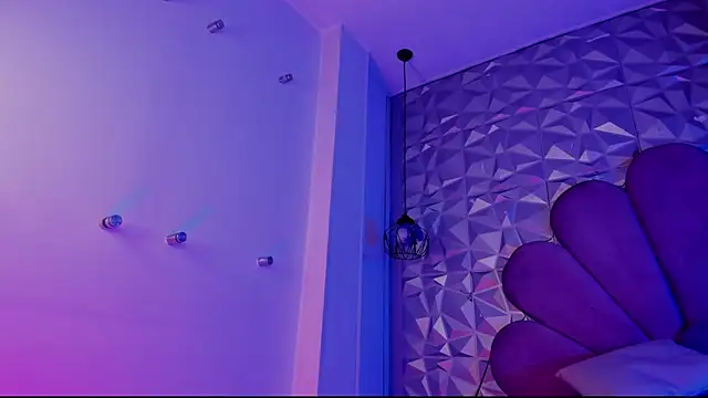 meraki fraise online show from March 15, 8:32 pm