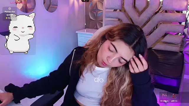 meraki fraise online show from September 11, 7:25 pm