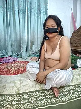 Snapshot of Desi_Best_Anal chatting on December 14, 4:12 pm Desi Best Anal online show from December 14, 4:12 pm