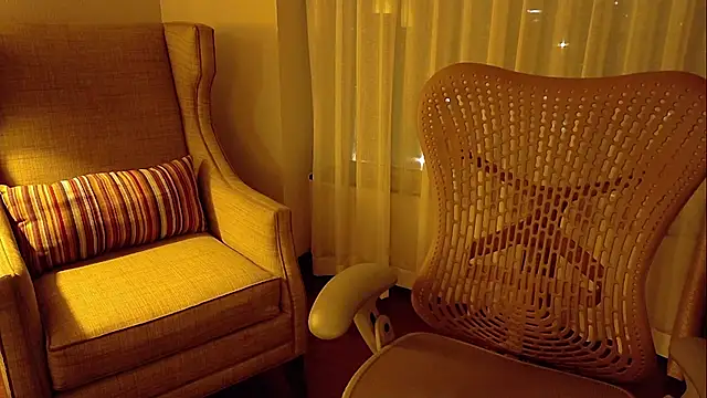 H1gh Fr3qu3ncy online show from September 15, 3:50 am