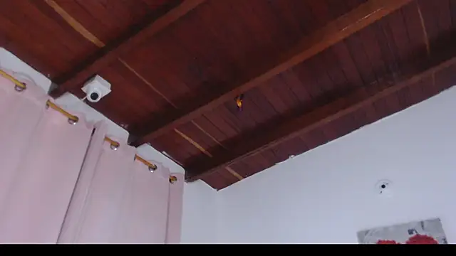 Amara Red online show from April 8, 11:21 am