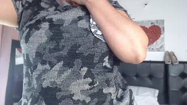 Amara Red online show from April 18, 12:53 pm