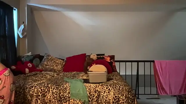 babybimbo online show from February 7, 7:17 pm