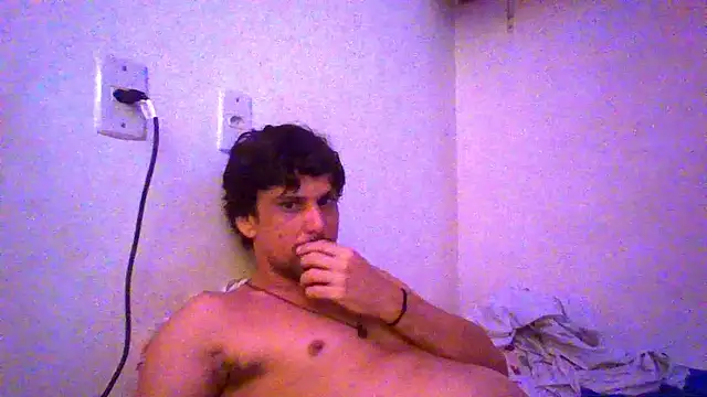 Snapshot of couplemilk chatting on April 27, 10:41 pm couplemilk online show from April 27, 10:41 pm