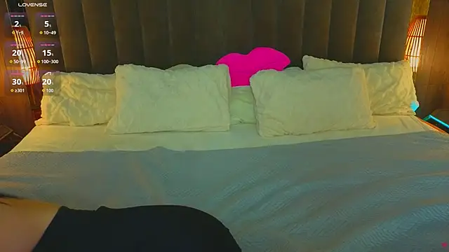 KitnissKiss online show from July 12, 6:54 pm