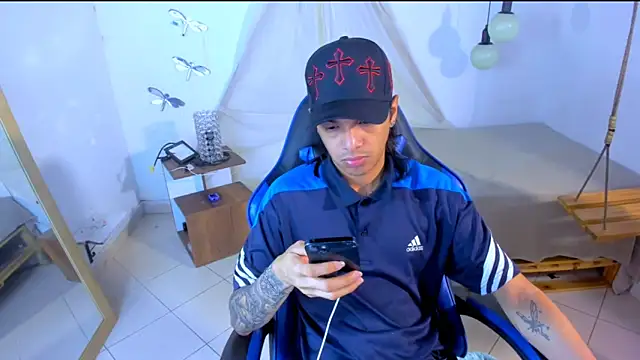 Brand habes online show from April 8, 4:07 pm