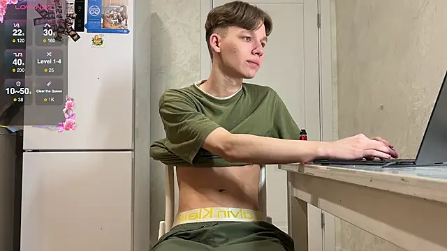 gay boyss online show from March 13, 5:39 pm