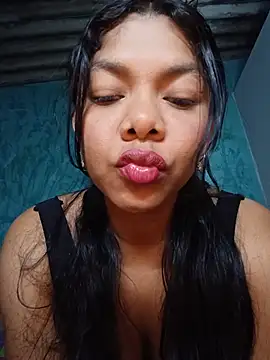 Snapshot of DIORA_Latina chatting on June 20, 4:15 am DIORA Latina online show from June 20, 4:15 am
