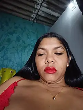 Snapshot of DIORA_Latina chatting on July 4, 5:24 am DIORA Latina online show from July 4, 5:24 am