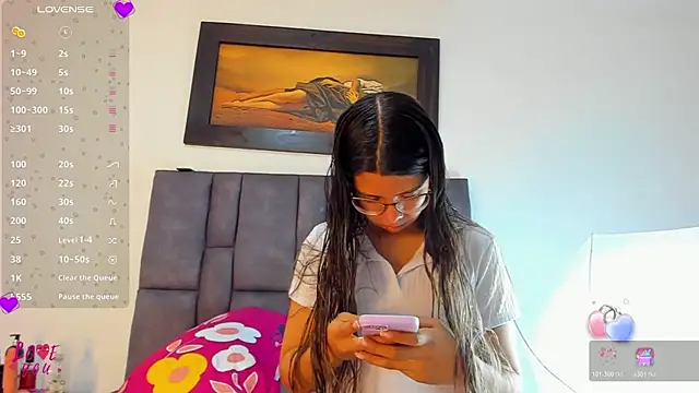 Vahiolet smith online show from February 11, 3:11 am